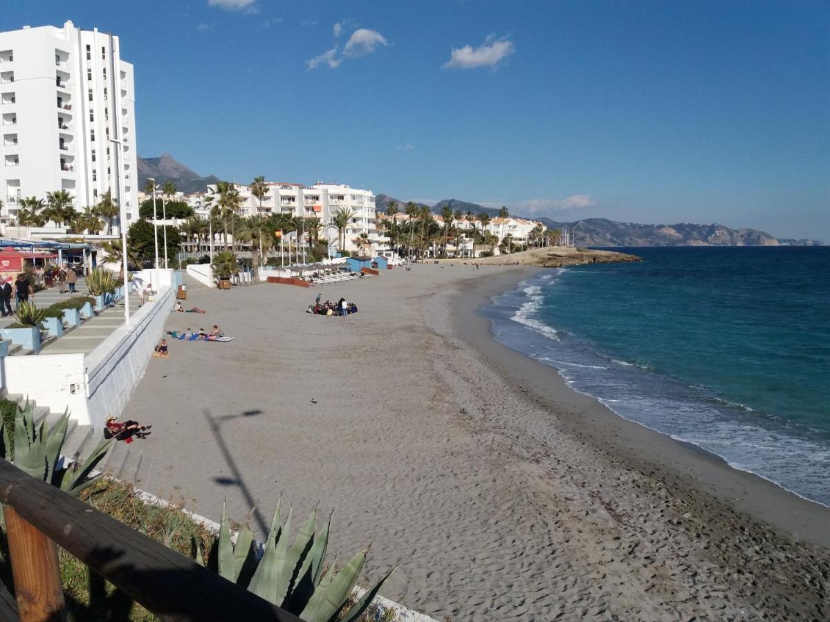 Playa Torrecilla Piscina Centro 2 Habitaciones Nerja Exteriör bild